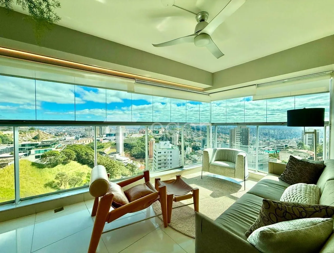 Apartamento de Alto Padrão no Santa Lúcia